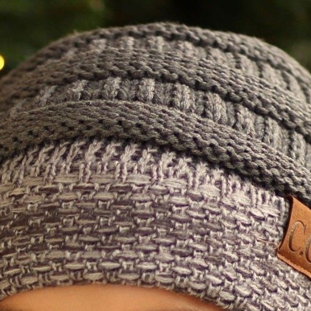 CC Beanie Multi-tone Boucle‎ Cuffed Hat - Dark Rose - Picture 4 of 4